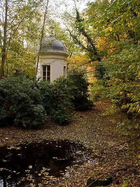 450px-Theehuis,_Kasteel_Laarhof,_Reet